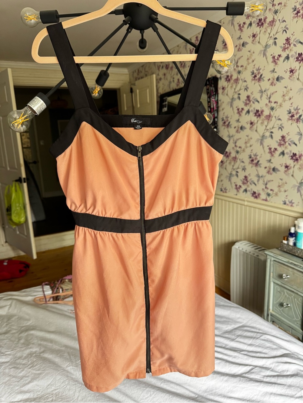 Black-Trim Peach/pink Dress with Front Zip - Chic Women's Dress